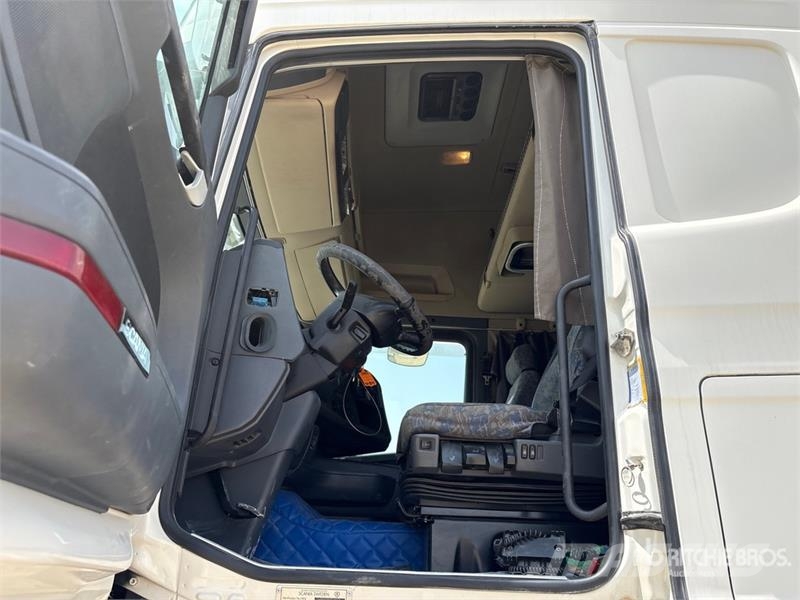 Scania R440 6x2 Container Truck شاحنات أخرى