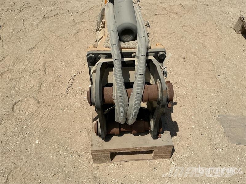 SDCH 680 Hydraulic Breaker - Fits 4 - 7 ton excava Martillos hidráulicos