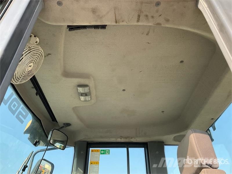 SDLG L968F Wheel Loader Chargeuse sur pneus