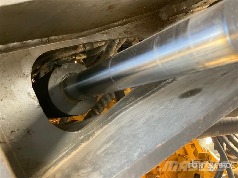 SDLG L968F Wheel Loader Chargeuse sur pneus