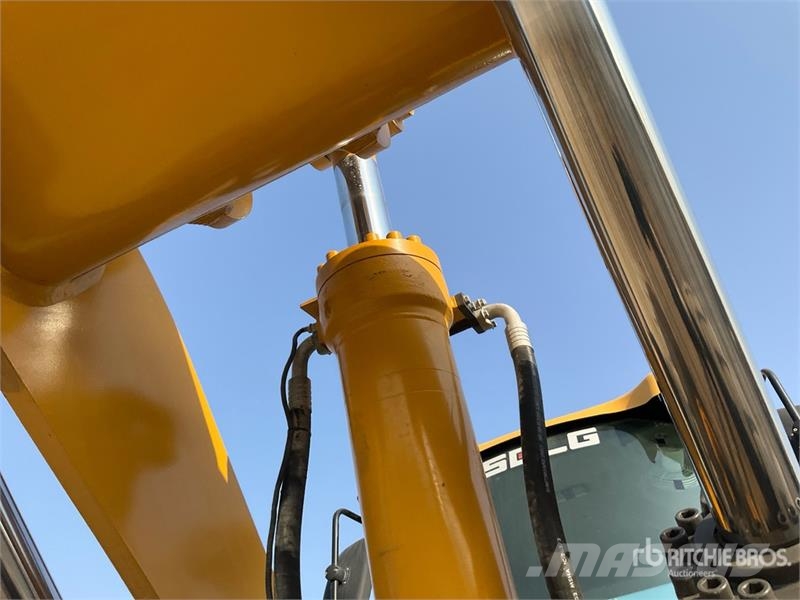 SDLG L968F Wheel Loader Chargeuse sur pneus