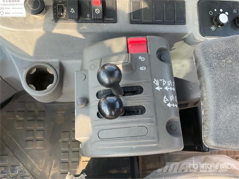 SDLG L968F Wheel Loader Chargeuse sur pneus