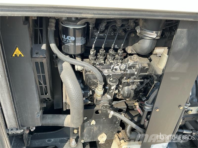 Sdmo R22 22 kVA Skid-Mounted Generator Set (Inoperable) Diesel Generatorer