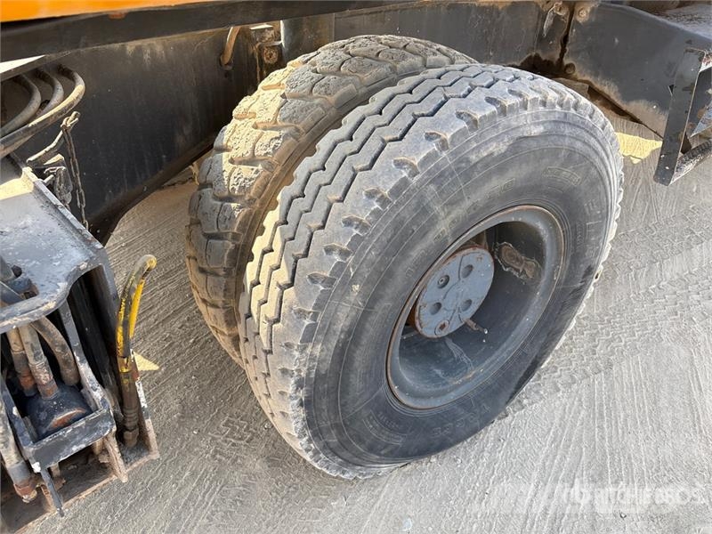 Sennebogen 630 30 ton 4x4x4 Rough Terrain Crane Raske maastiku tõstukid