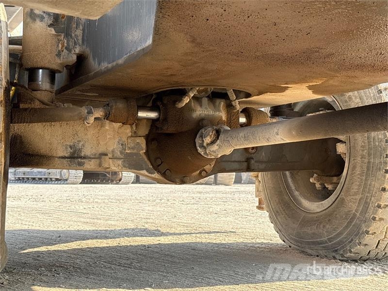 Sennebogen 630 35 ton 4x4x4 Rough Terrain Crane Guindastes para terrenos acidentados