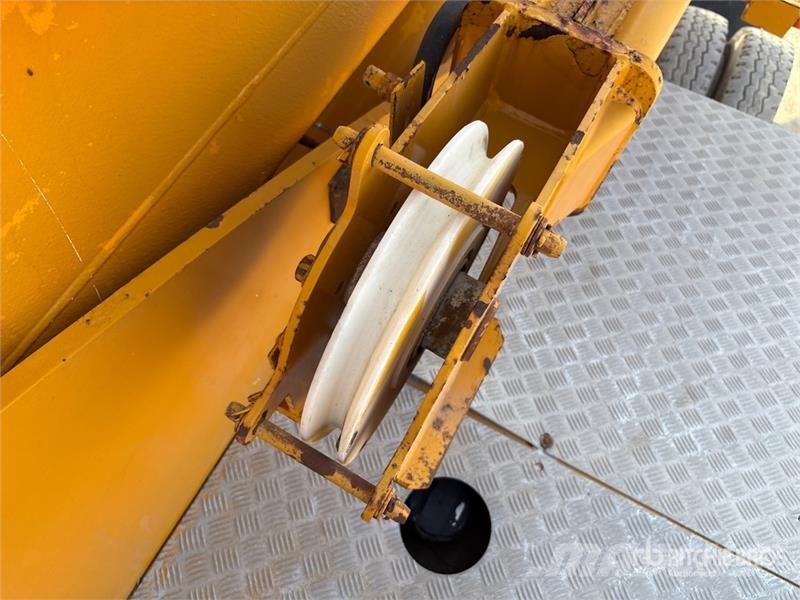 Sennebogen 630 35 ton 4x4x4 Rough Terrain Crane Guindastes para terrenos acidentados