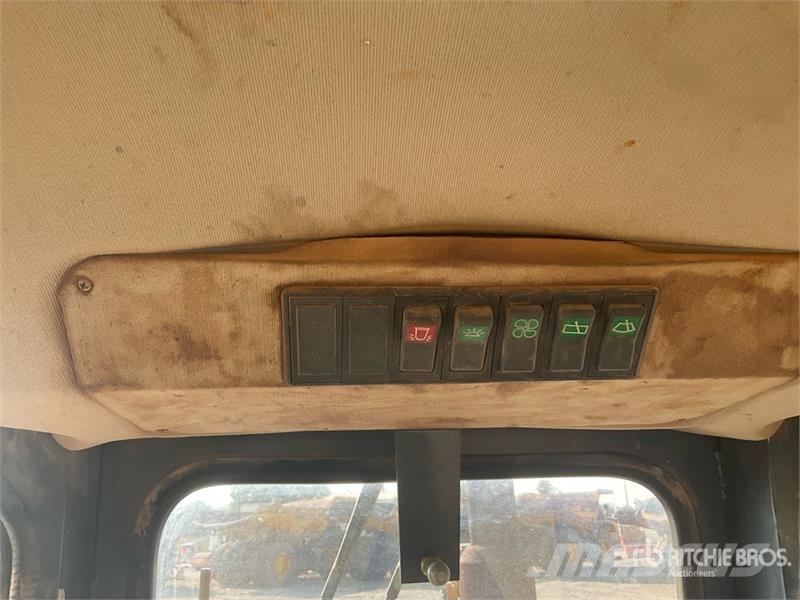 Shantui SD22 Crawler Dozer Dozers - Tratores rastos