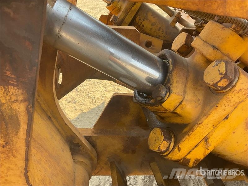 Shantui SD22 Crawler Dozer Dozers - Tratores rastos