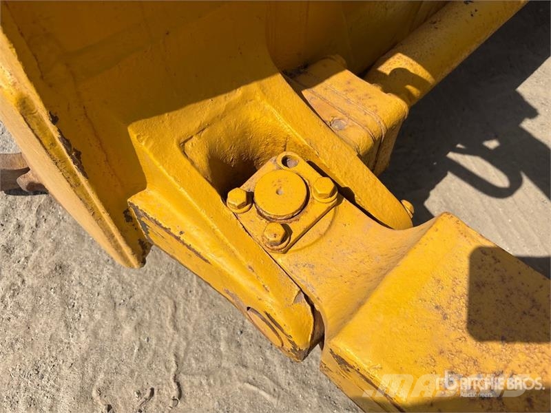 Shantui SD22 Crawler Dozer Buldooserid