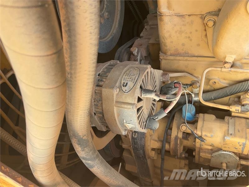 Shantui SD22 Crawler Dozer Dozers - Tratores rastos