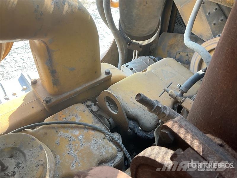Shantui SD22 Crawler Dozer Dozers - Tratores rastos