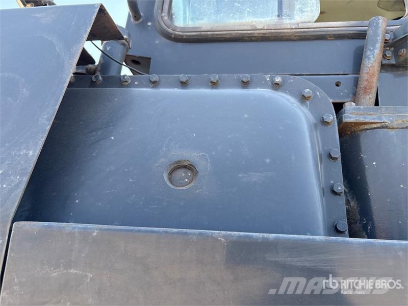 Shantui SD22 Crawler Dozer Buldooserid
