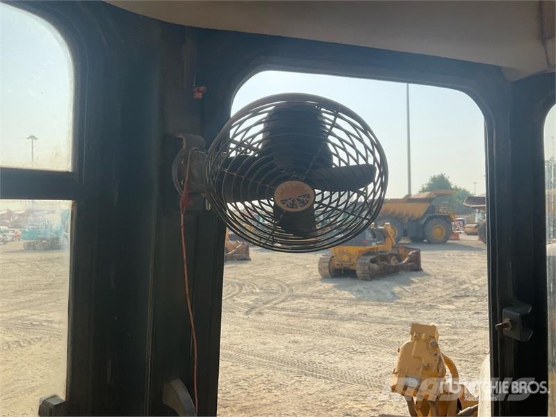 Shantui SD22 Crawler Dozer Dozers - Tratores rastos
