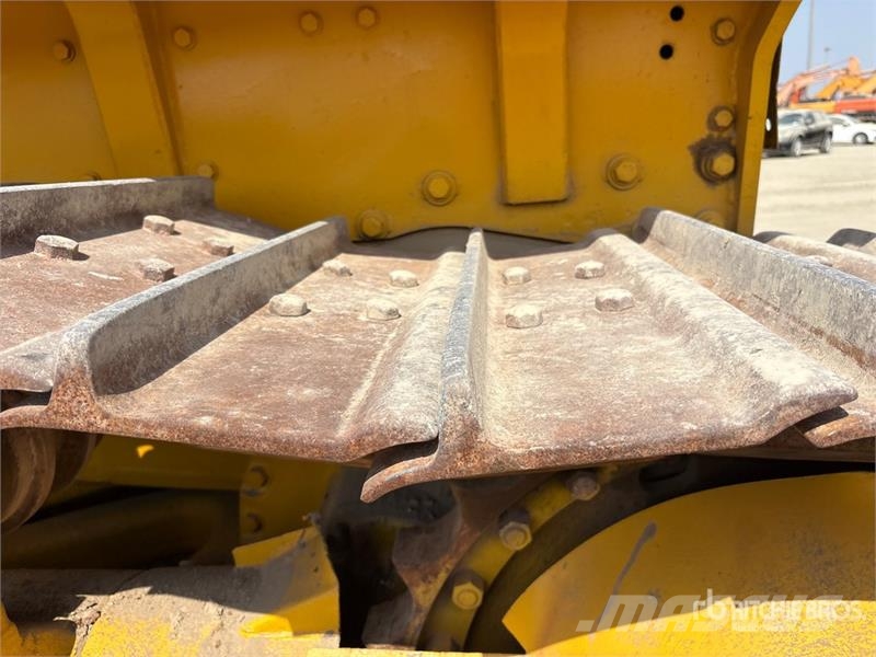 Shantui SD22 Crawler Dozer Buldooserid