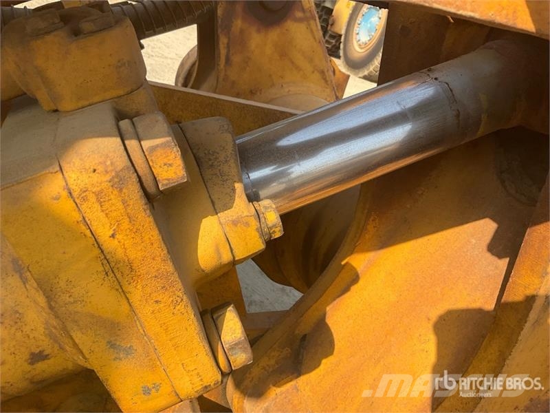 Shantui SD22 Crawler Dozer Dozers - Tratores rastos
