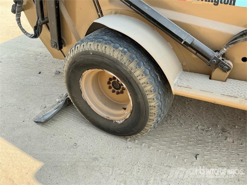  Sherrington 5500 Ride-On Beach Cleaner معدات البناء - غير ذلك