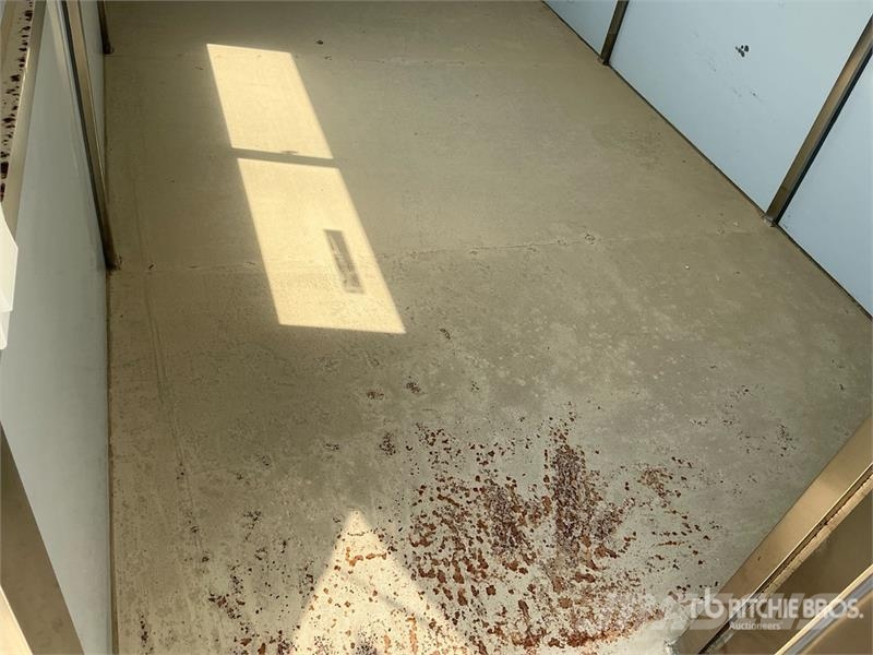 Shin Kobe SIG2238 3.8 m x 2.2 m Portable Office / Storeroom  Muut perävaunut