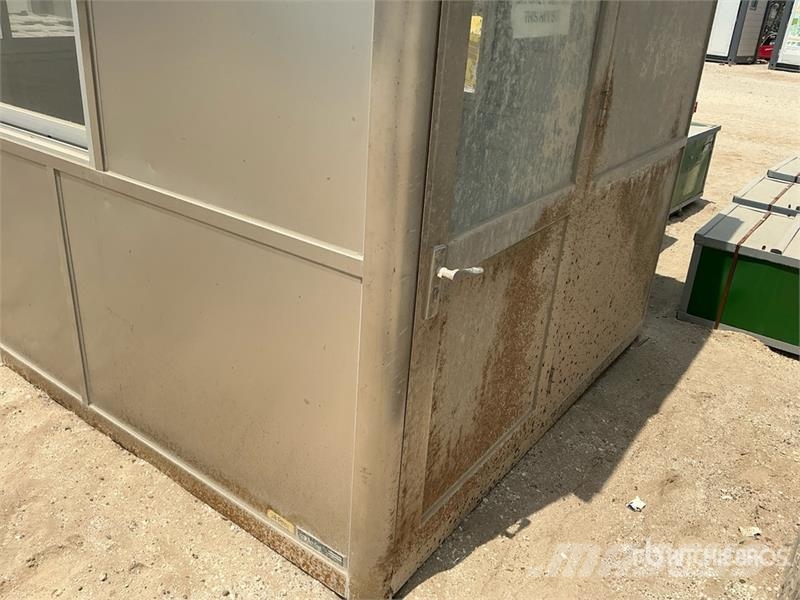 Shin Kobe SIG2238 3.8 m x 2.2 m Portable Office / Storeroom  Muut perävaunut