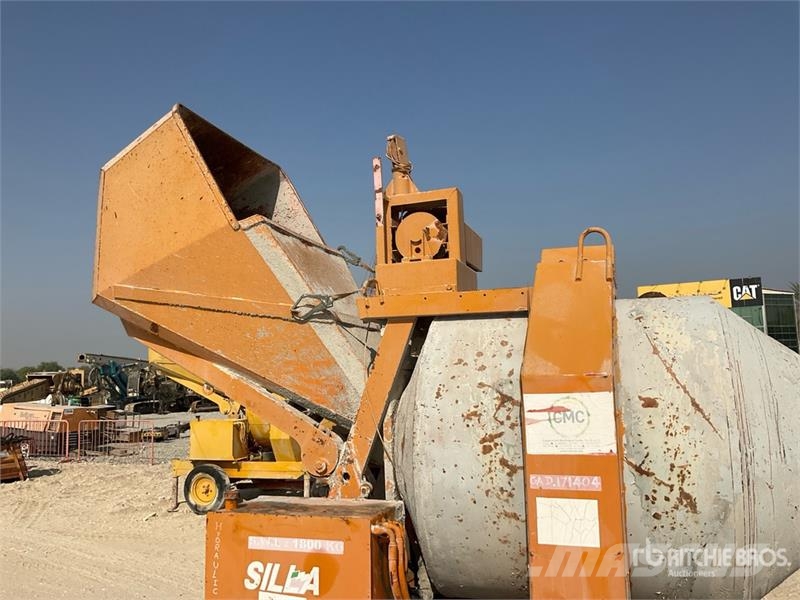 Silla Portable Concrete Mixer خلاطات خرسانة/ملاط