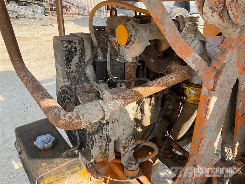 Silla Portable Concrete Mixer خلاطات خرسانة/ملاط