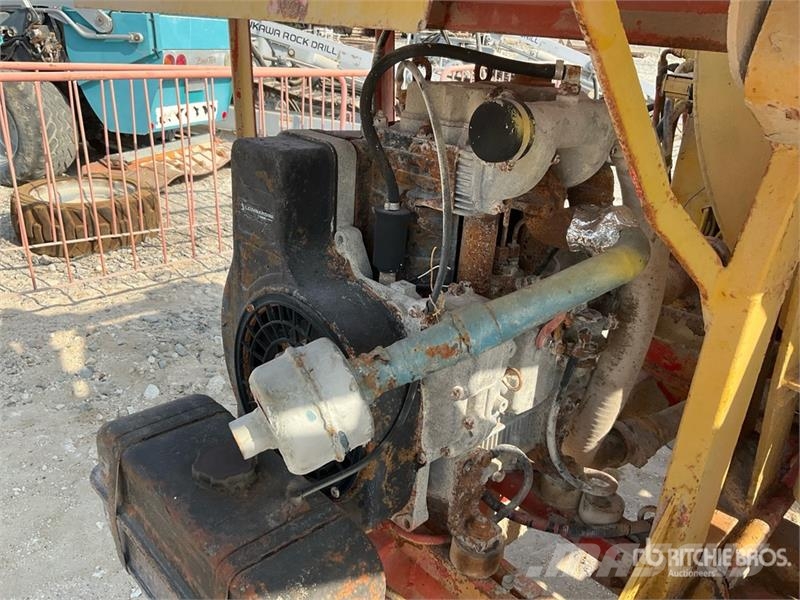 Silla Portable Concrete Mixer خلاطات خرسانة/ملاط