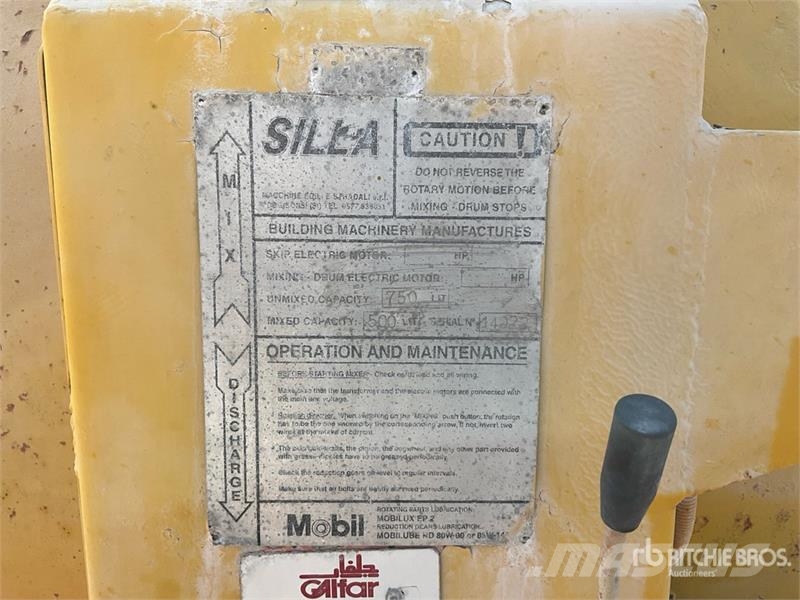 Silla Portable Concrete Mixer خلاطات خرسانة/ملاط