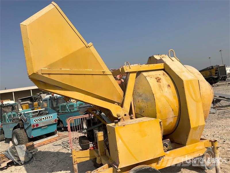 Silla Portable Concrete Mixer خلاطات خرسانة/ملاط