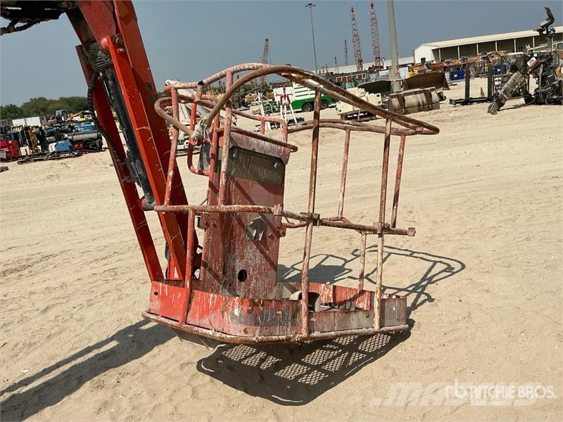Sinoboom GTZZ25J 4WD Diesel Articulating Boom Lift (Inopera رافعات سلة مفصلية