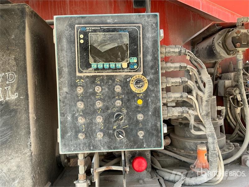 Sinoboom GTZZ25J 4WD Diesel Articulating Boom Lift (Inopera رافعات سلة مفصلية