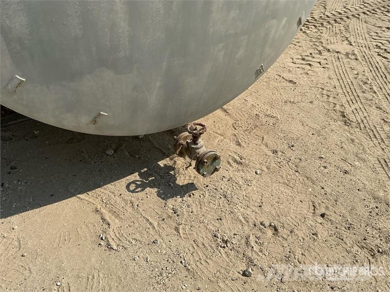  Skid Mounted Diesel Tank صهاريج الوقود والصهاريج الإضافية