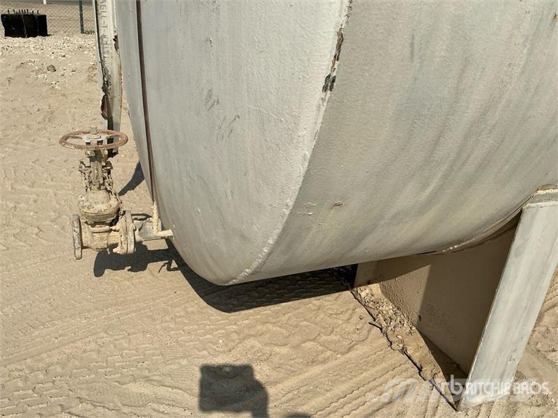  Skid Mounted Diesel Tank Tank صهاريج الوقود والصهاريج الإضافية