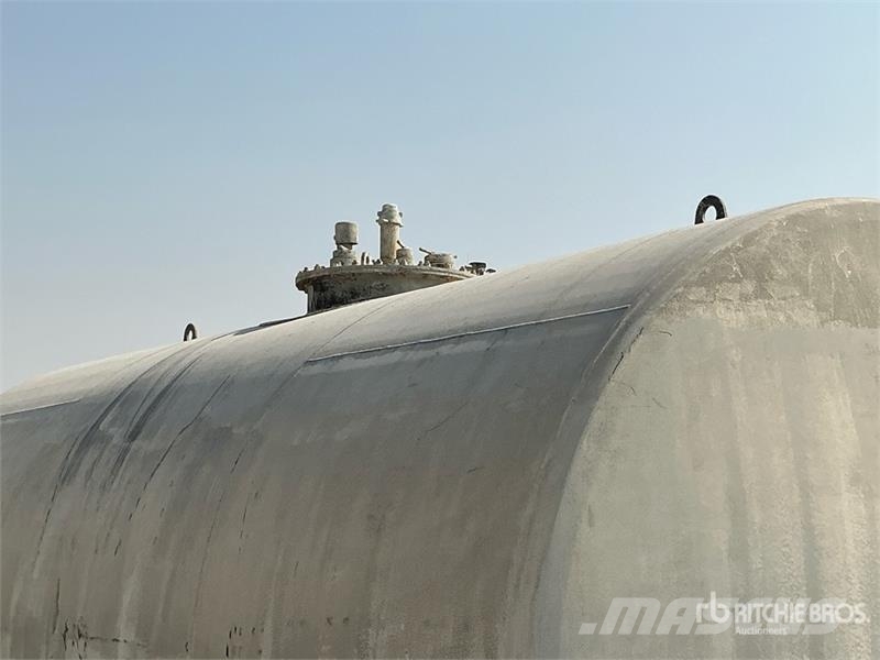  Skid Mounted Diesel Tank صهاريج الوقود والصهاريج الإضافية