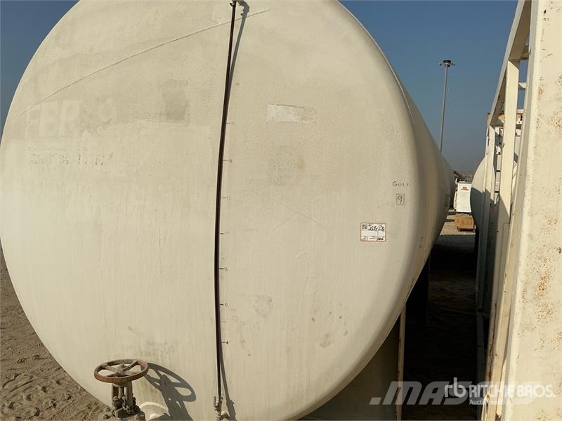 Skid Mounted Diesel Tank صهاريج الوقود والصهاريج الإضافية