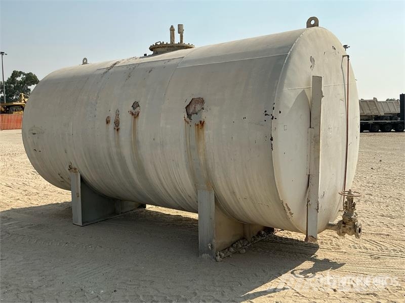  Skid Mounted Diesel Tank Tank صهاريج الوقود والصهاريج الإضافية