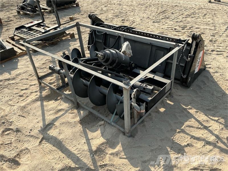 Skid Steer Auger w/ 3 Bits & 1830 mm Steer Bucket Bakken