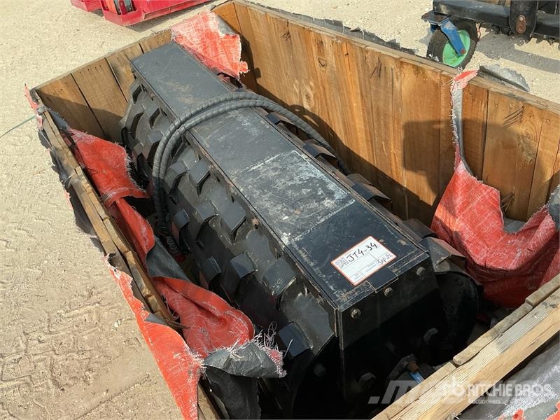  Skid Steer Padfoot Roller (Unused) Ostale komponente