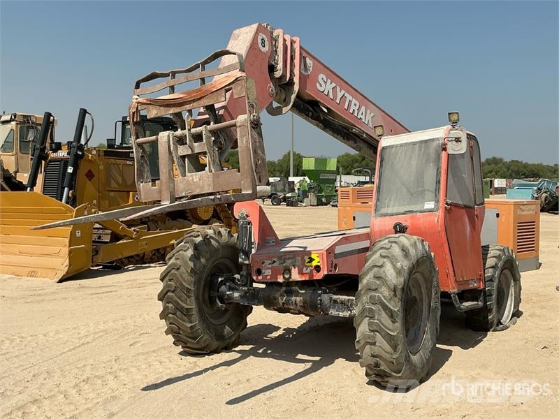  Sky Track Telehandler (Inoperable) مناولات متداخلة
