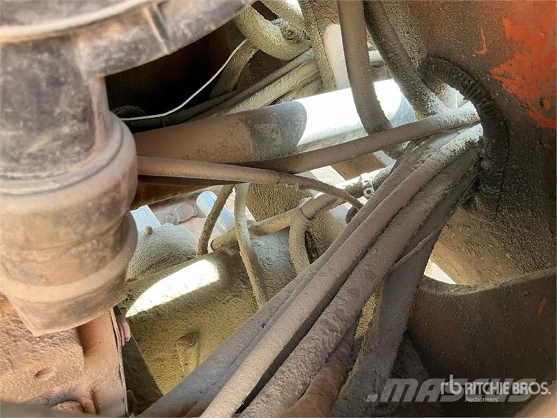  Sky Track Telehandler (Inoperable) مناولات متداخلة
