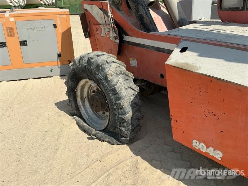  Sky Track Telehandler (Inoperable) مناولات متداخلة