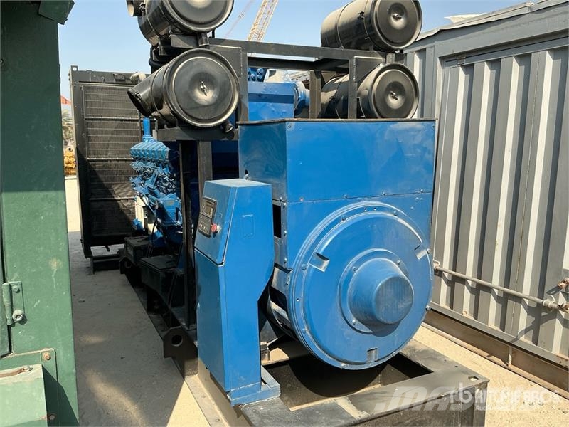 Stamford TM1900 1725 kVA Skid-Mounted Generator Set مولدات ديزل