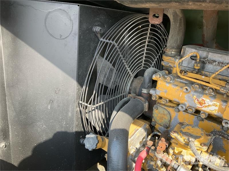 Sullair 260DPQ Mobile Air Compressor Kompresori