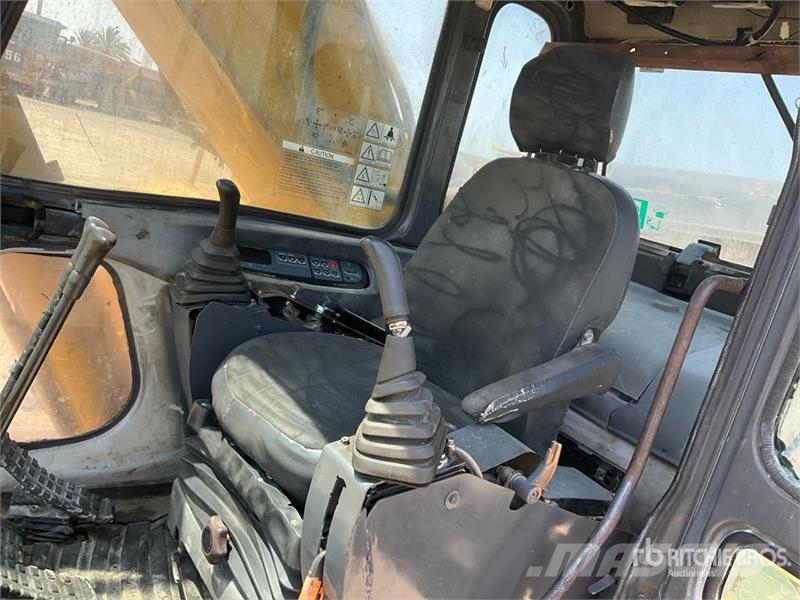 Sumitomo SH350HD Tracked Excavator Roomikekskavaatorid