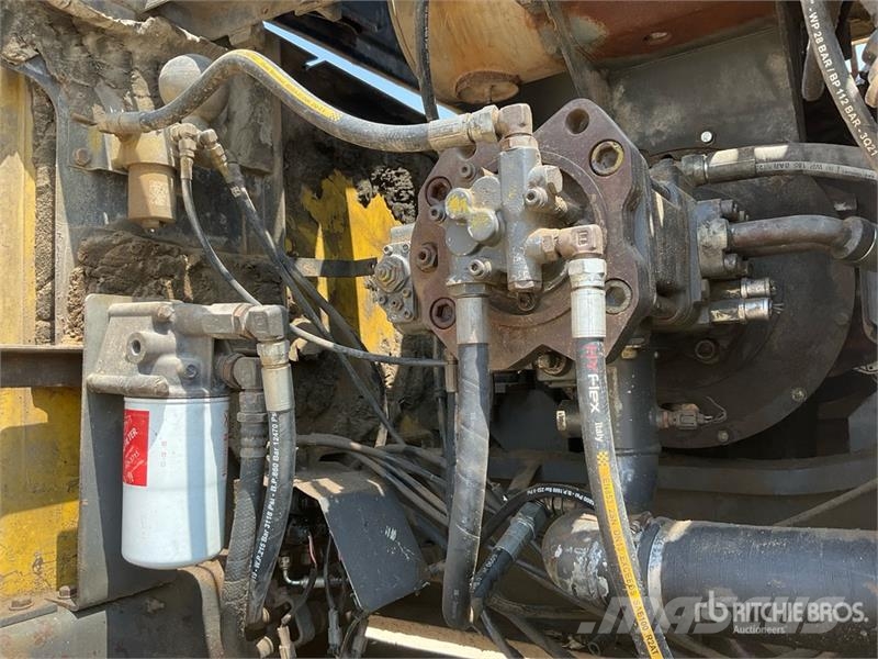 Sumitomo SH350HD Tracked Excavator Roomikekskavaatorid