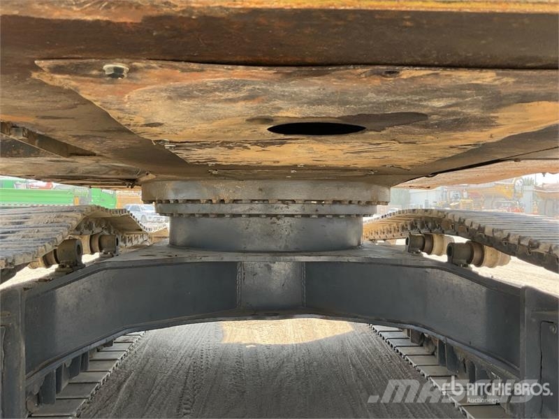 Sumitomo SH350HD Tracked Excavator Roomikekskavaatorid