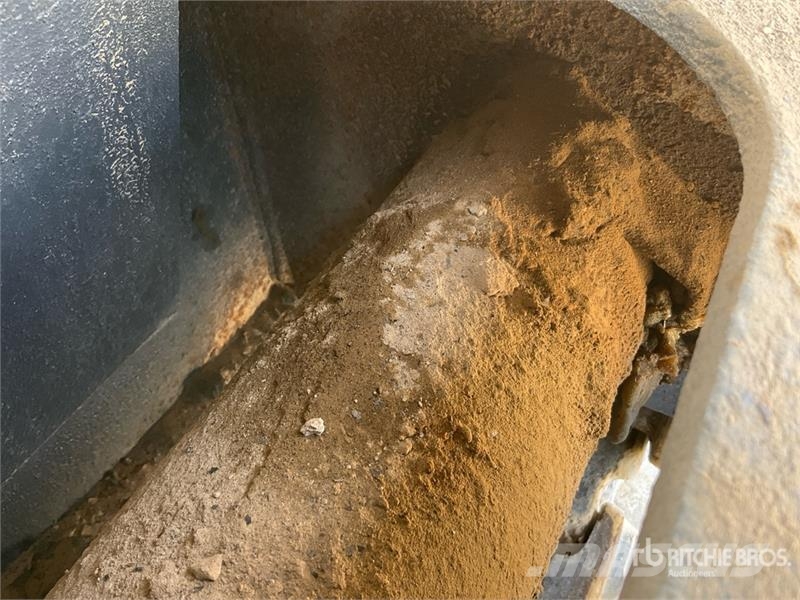 Sumitomo SH350HD Tracked Excavator Roomikekskavaatorid