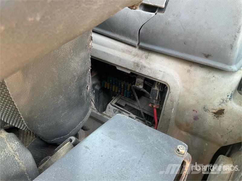 Sumitomo SH350HD Tracked Excavator Roomikekskavaatorid