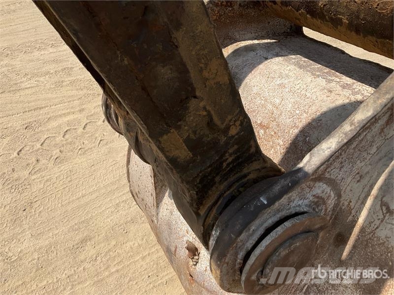 Sumitomo SH350HD Tracked Excavator Roomikekskavaatorid