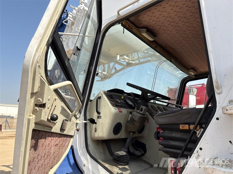 Tadana Faun 10x8x10 All Terrain Crane Grues tout terrain