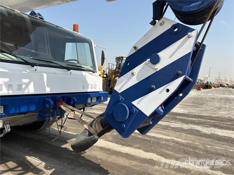 Tadana Faun 10x8x10 All Terrain Crane Grues tout terrain