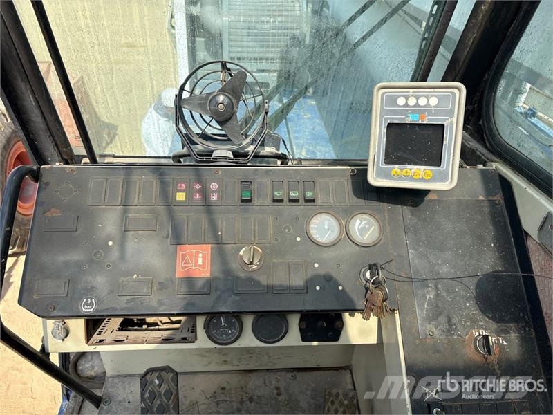 Tadana Faun 10x8x10 All Terrain Crane Grues tout terrain